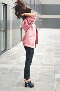 how-to-style-a-bomber-jacket-4